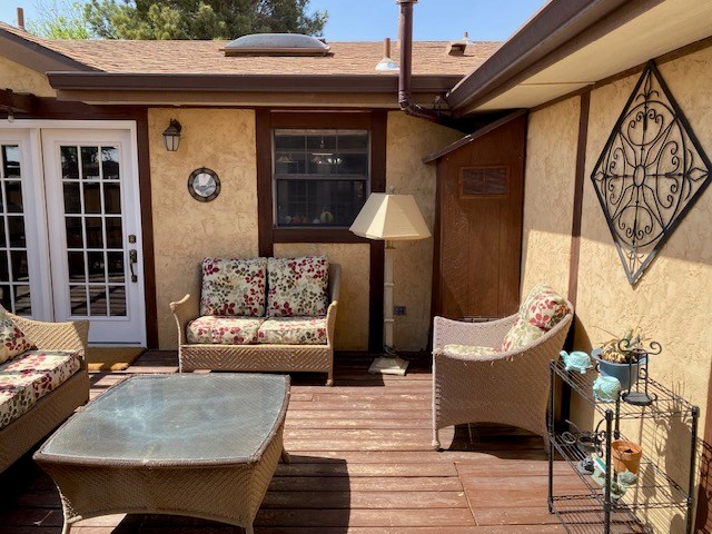 1413 S Oak St, Pecos, TX 79772 - exterior space with an outdoor hangout area