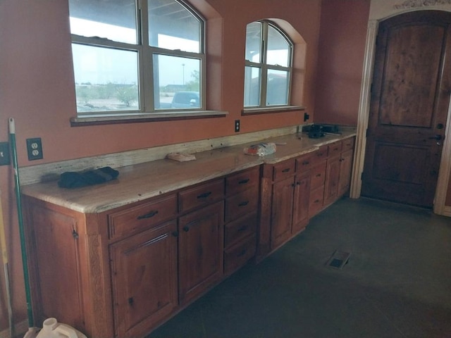 955 S Knox Ave, Odessa, TX 79763 - photo 25