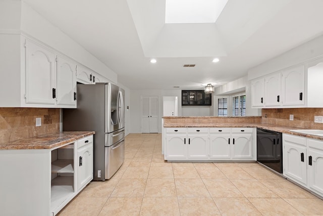 20 Sunnygrove Dr, Odessa, TX 79761 - kitchen with dishwasher, stainless steel refrigerator with ice dispenser, a peninsula, white cabinets, and recessed lighting
