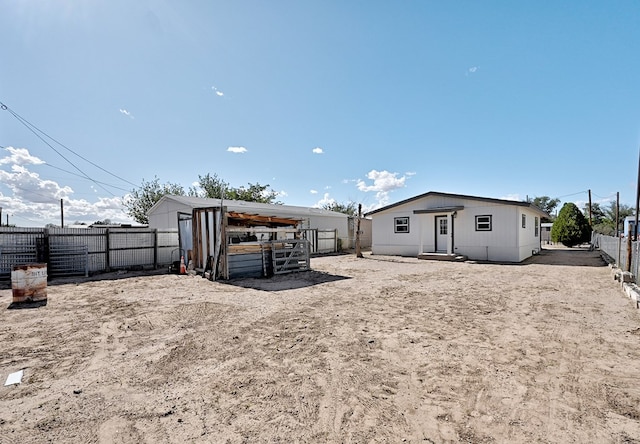 1115 W Paris St, Marfa, TX 79843 - photo 30