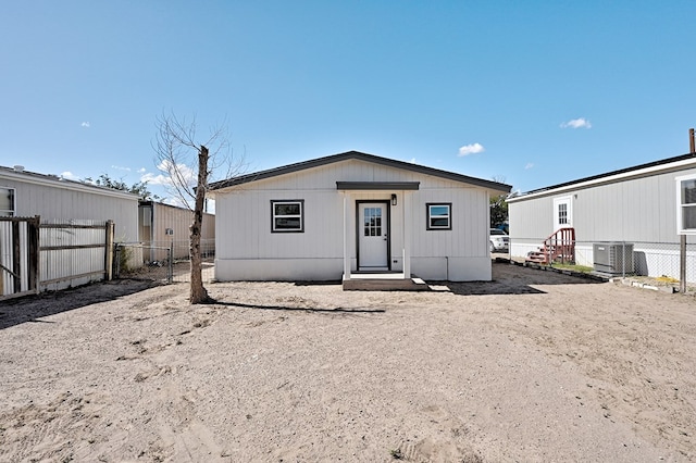 1115 W Paris St, Marfa, TX 79843 - photo 32