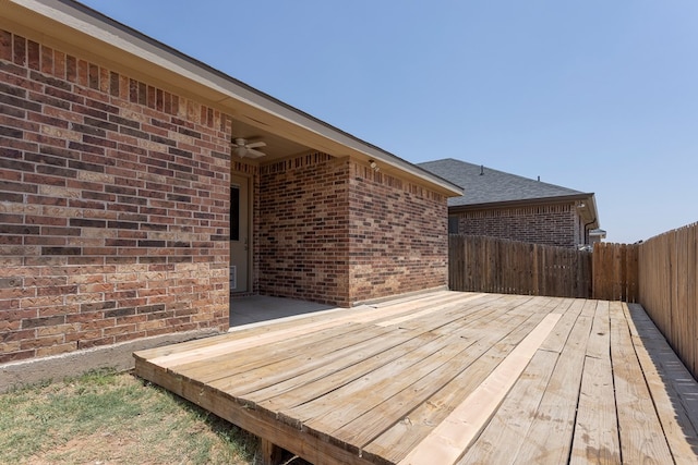 2004 Boise Dr, Odessa, TX 79762 - deck featuring a ceiling fan