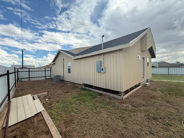 915 E 13th St, Odessa, TX 79761 - photo 17