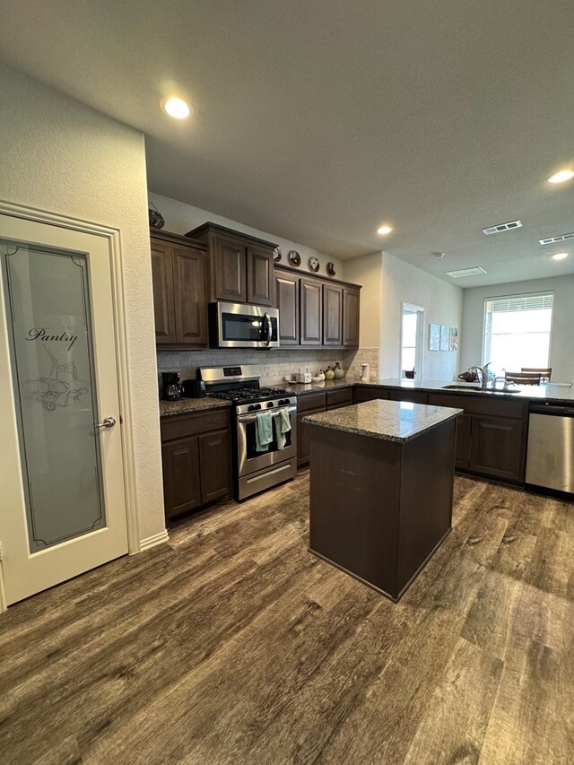 7018 Kate Reed Dr, Odessa, TX 79765 - photo 17