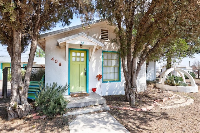 408 W 2nd St, Marfa, TX 79843 - entrance to property with stucco siding