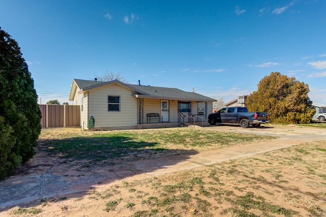 view of front of home featuring covered porch