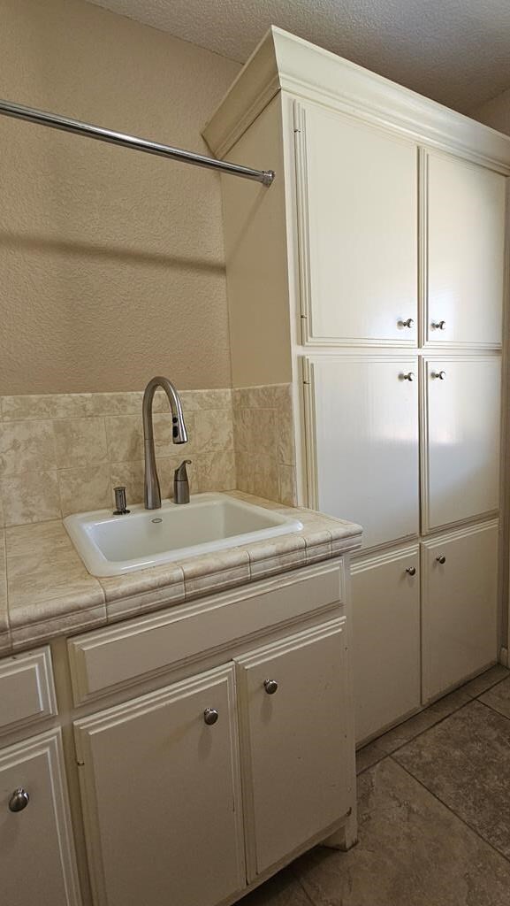 4316 Mercedes Dr, Midland, TX 79703 - photo 11