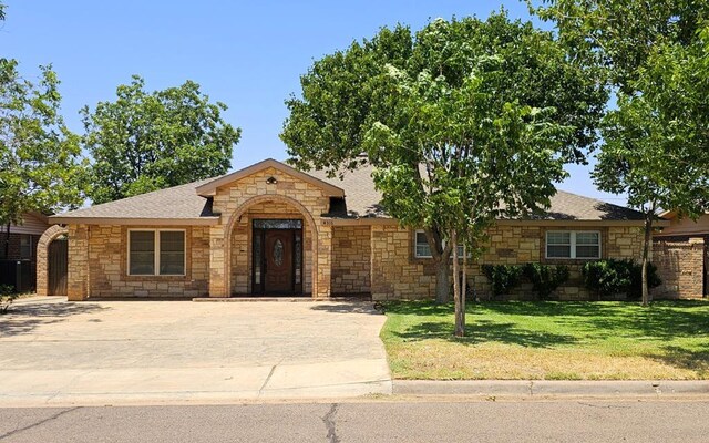 4316 Mercedes Dr, Midland, TX 79703 - photo 1