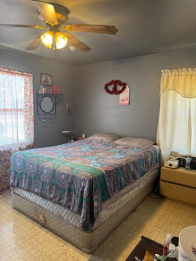 1510 S Fort Worth, Midland, TX 79701 - bedroom with ceiling fan