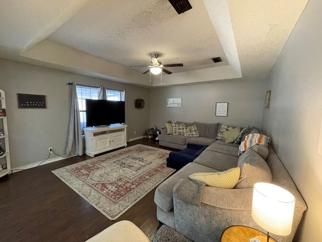 505 Skylark Ave, Monahans, TX 79756 - photo 4