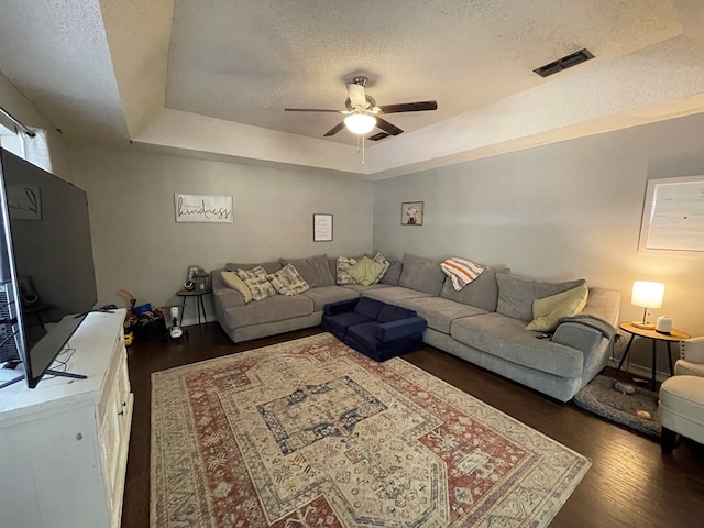 505 Skylark Ave, Monahans, TX 79756 - photo 5