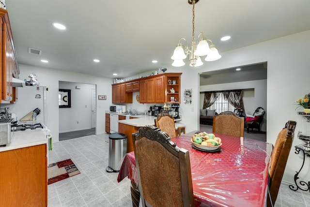 401 Brookover Cir, Odessa, TX 79763 - dining space featuring a chandelier and recessed lighting