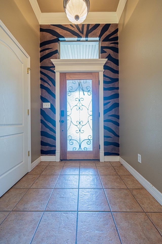 104 Waimea Dr, Odessa, TX 79762 - tiled foyer with ornamental molding and wallpapered walls