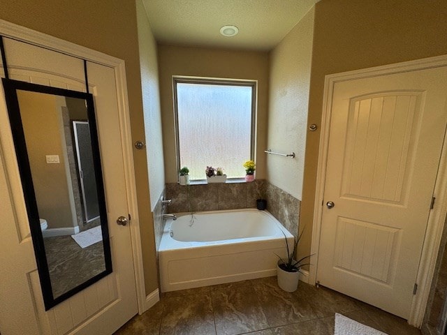 6111 Sun Tea Way, Midland, TX 79705 - full bathroom with a bath
