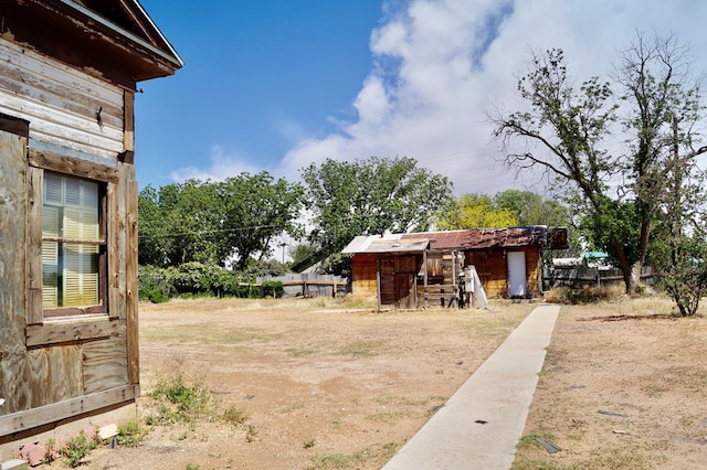 708 W Yukon Rd, Odessa, TX 79764 - view of yard