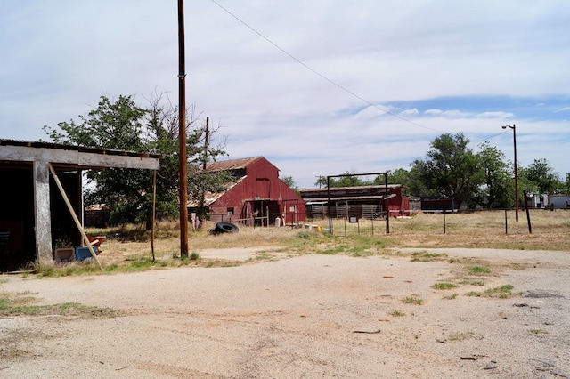 708 W Yukon Rd, Odessa, TX 79764 - view of barn