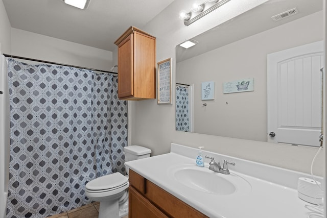 1012 Duke Ave, Odessa, TX 79765 - bathroom featuring vanity and a shower with curtain