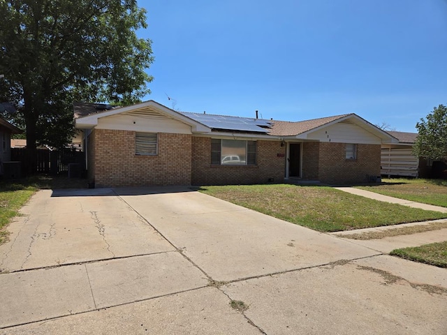 908 NW 11th St, Andrews, TX 79714 - photo 1