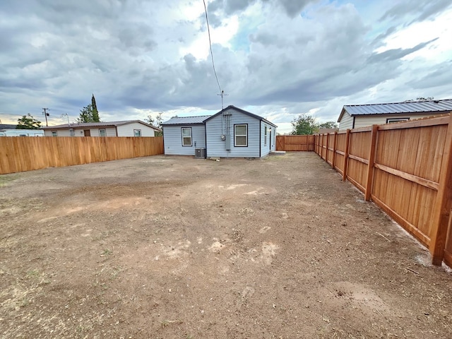 3819 Robertson Ave, Odessa, TX 79764 - back of house with a fenced backyard