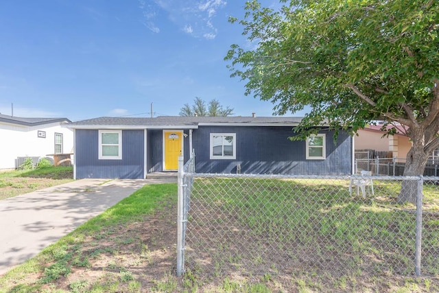 411 N San Jacinto St, Odessa, TX 79762 - view of single story home