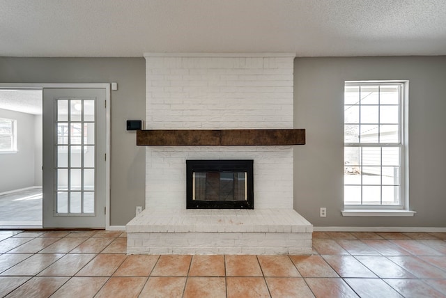 4503 Palmer Dr, Midland, TX 79705 - detailed view of a textured ceiling and a fireplace