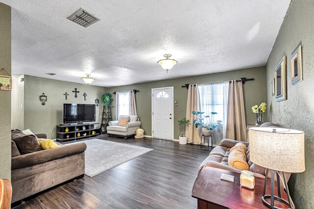 704 S Gary Ave, Monahans, TX 79756 - photo 3