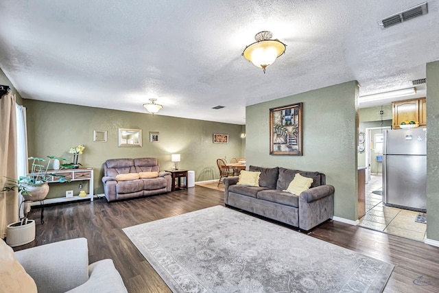 704 S Gary Ave, Monahans, TX 79756 - photo 6