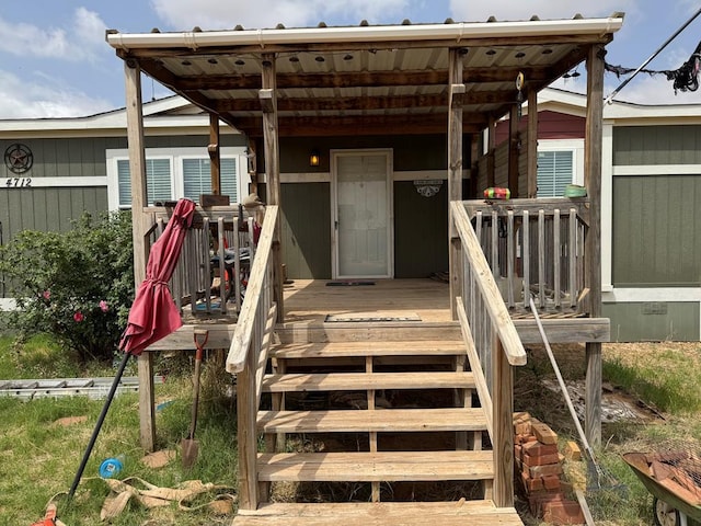 view of doorway to property
