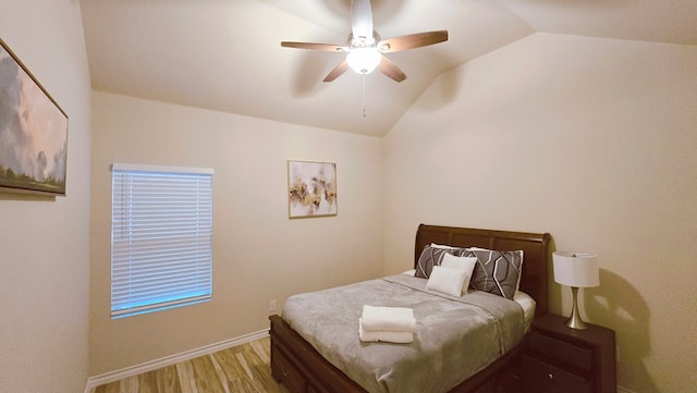 3630 El Cajon Ave, Odessa, TX 79765 - bedroom featuring lofted ceiling, light wood finished floors, a ceiling fan, and baseboards
