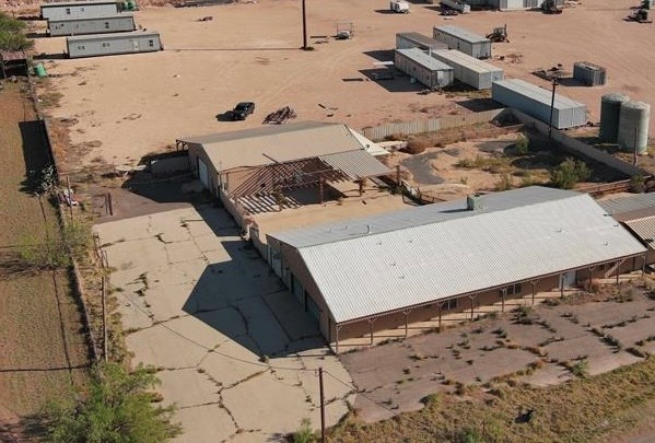 1000 N 12th St, Wink, TX 79789 - view from above of property with a desert landscape