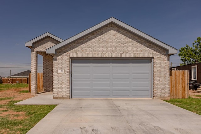 409 Washington Ln, Odessa, TX 79761 - photo 1