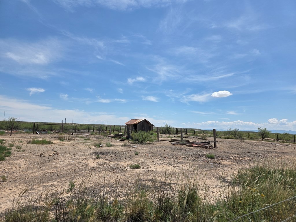 UNKNOWN Tbd, Toyah, TX 79785 - photo 2