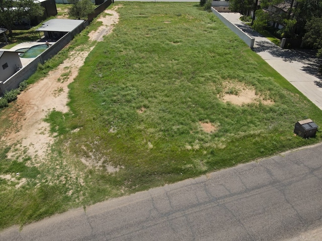2349 Bainbridge Dr, Odessa, TX 79762 - photo 8