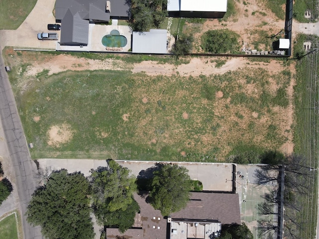 2349 Bainbridge Dr, Odessa, TX 79762 - photo 11
