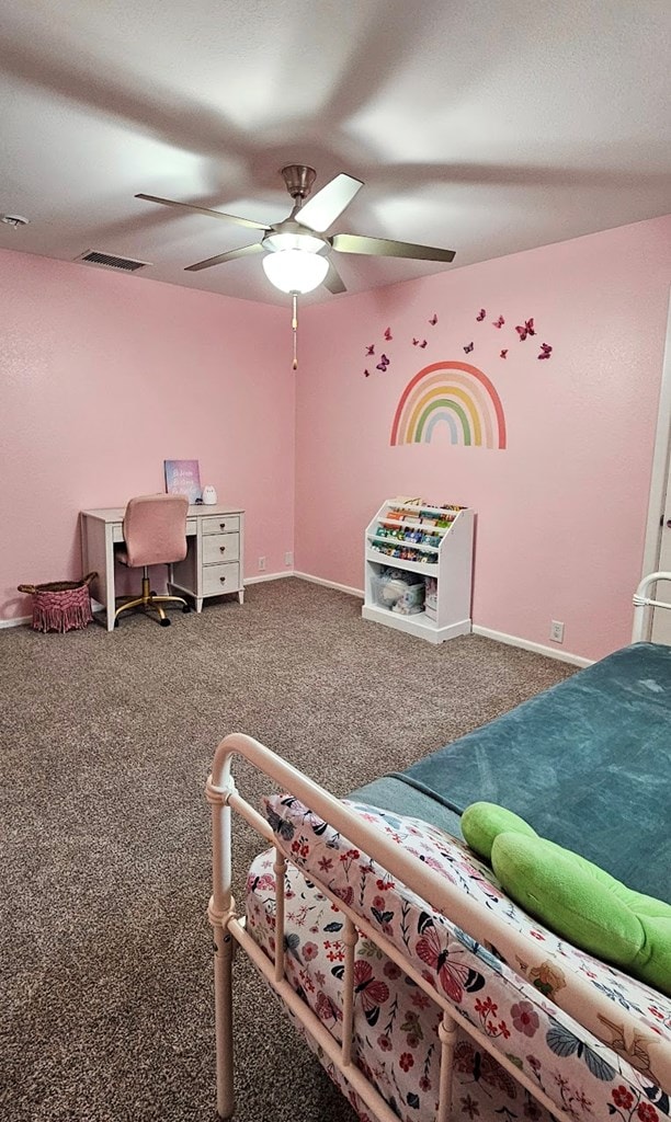 bedroom with carpet flooring and ceiling fan