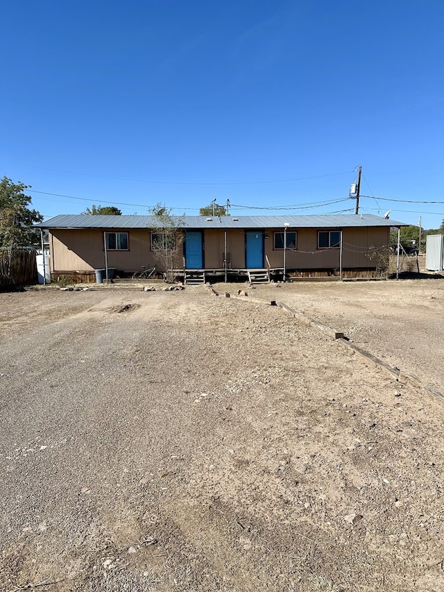 view of front of house