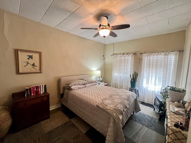 bedroom featuring ceiling fan