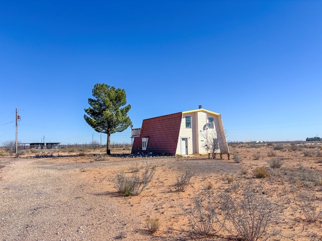 view of outdoor structure