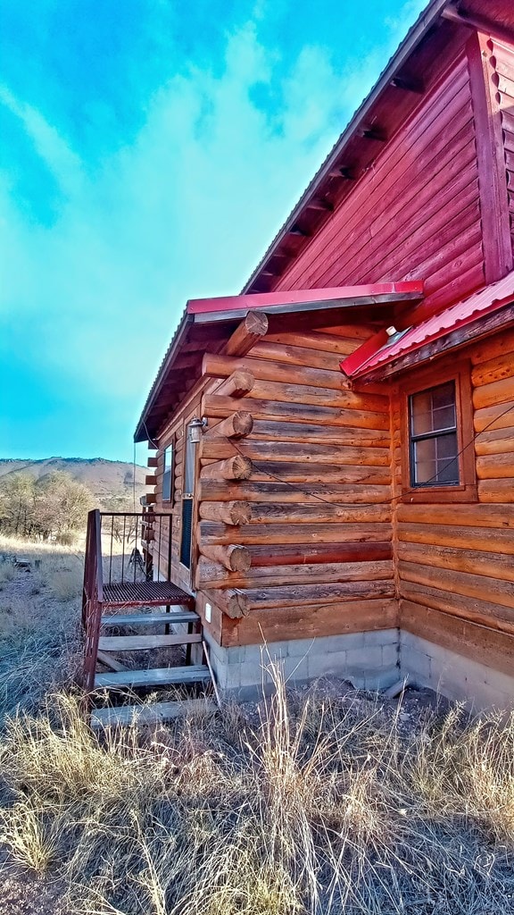 view of side of property