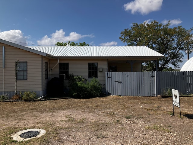 view of front of home