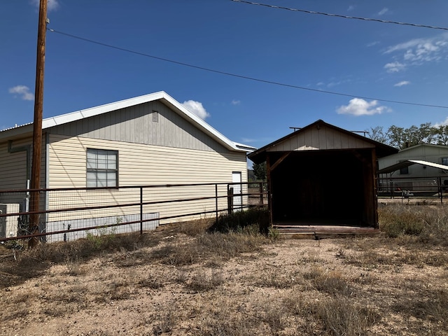 view of property exterior