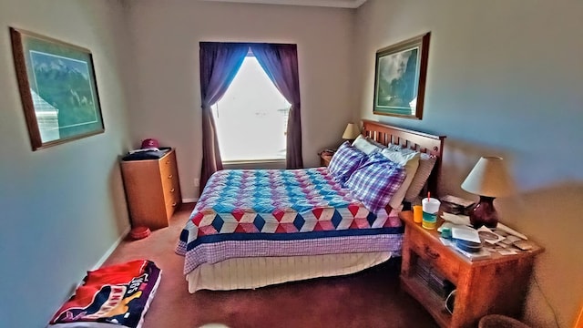 view of carpeted bedroom