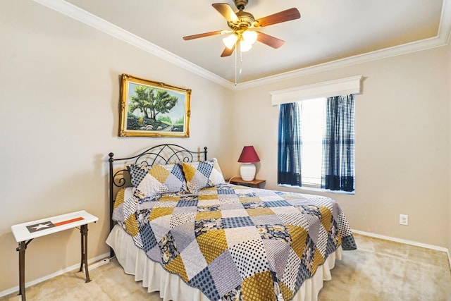 bedroom with light carpet, crown molding, and ceiling fan