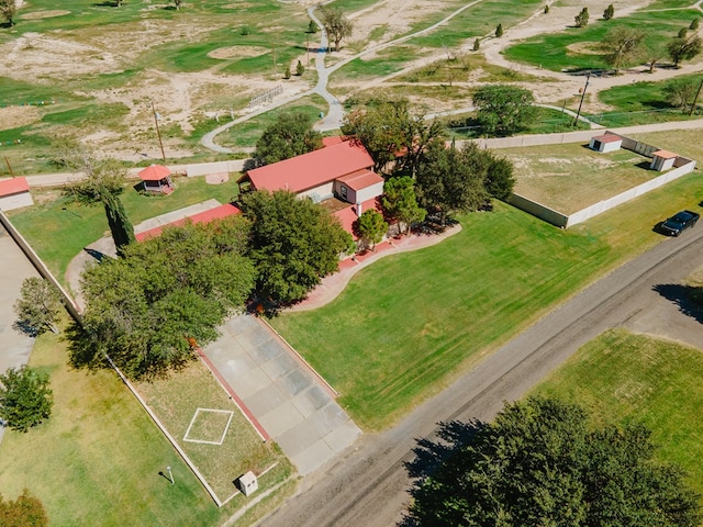 birds eye view of property featuring a rural view