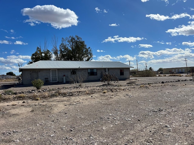 view of front of home