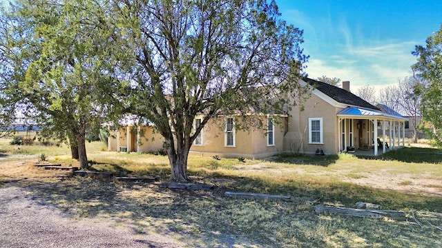 view of front of property