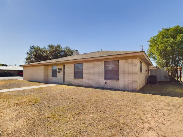 ranch-style house featuring central AC