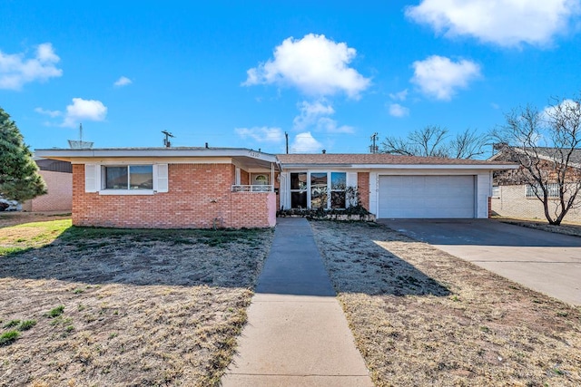 single story home with a garage