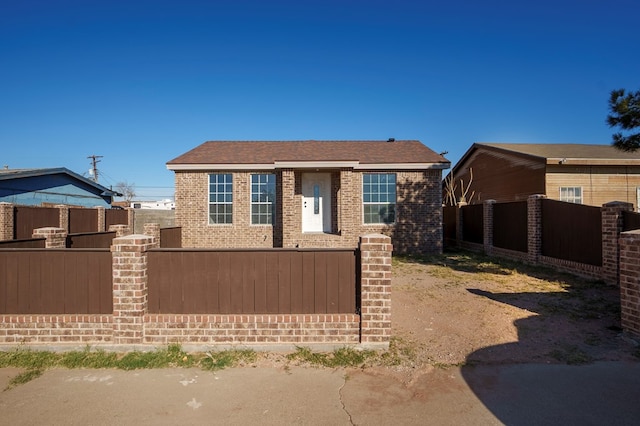 Listing photo 2 for 425 E Odessa St, Odessa TX 79761