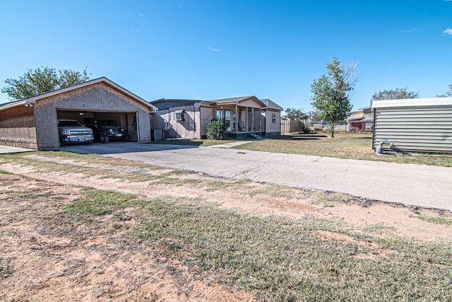 view of yard with a garage